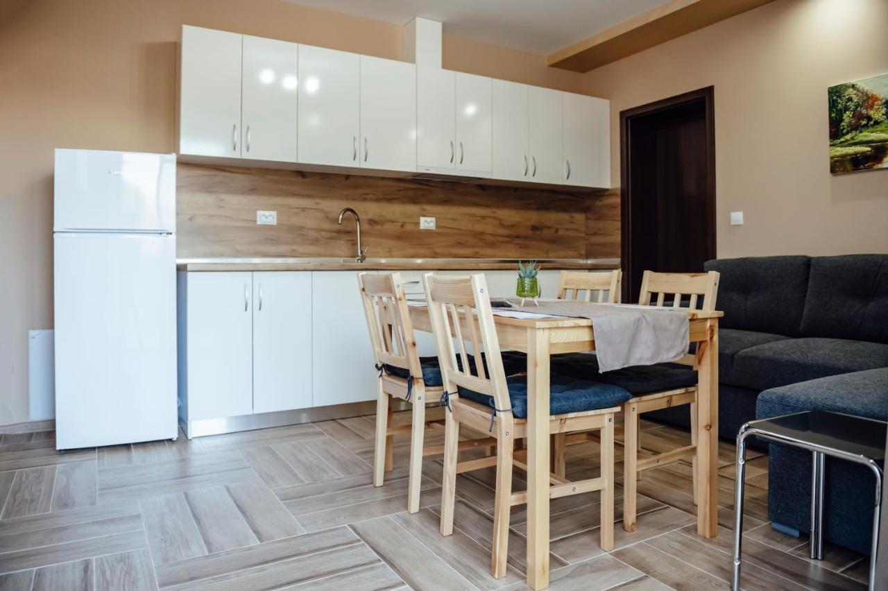 Къща За Гости Давиос Sapareva Banya Buitenkant foto